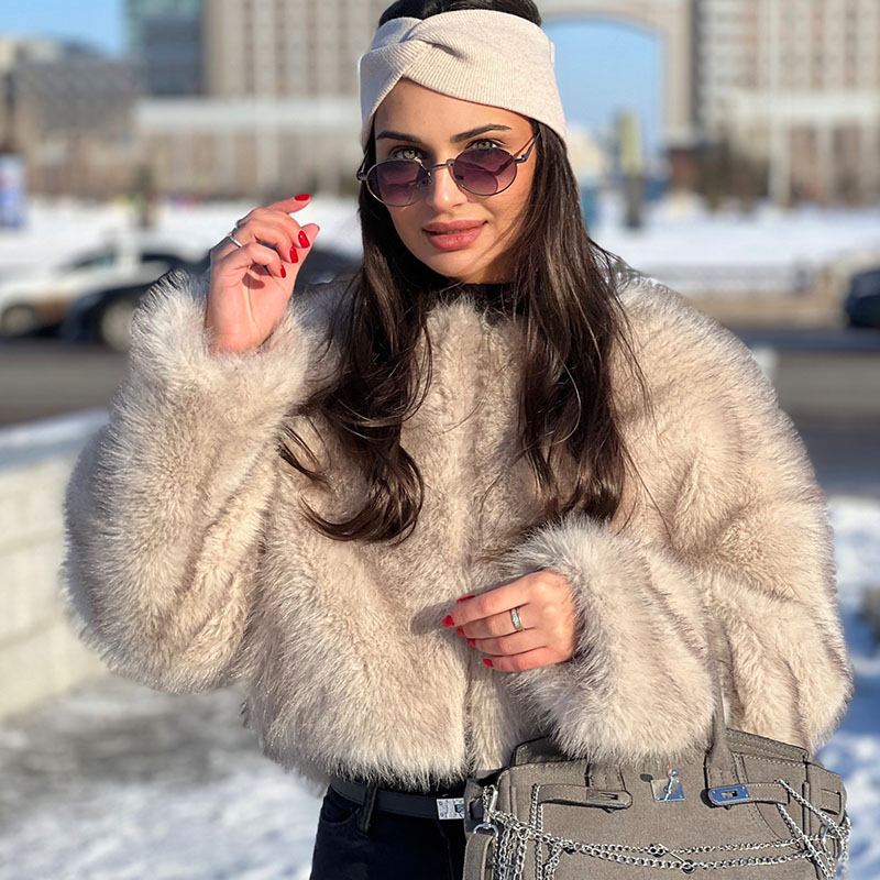 Ikonische Street Fashion Week  – Street Fashion Week Bewertung und Preis