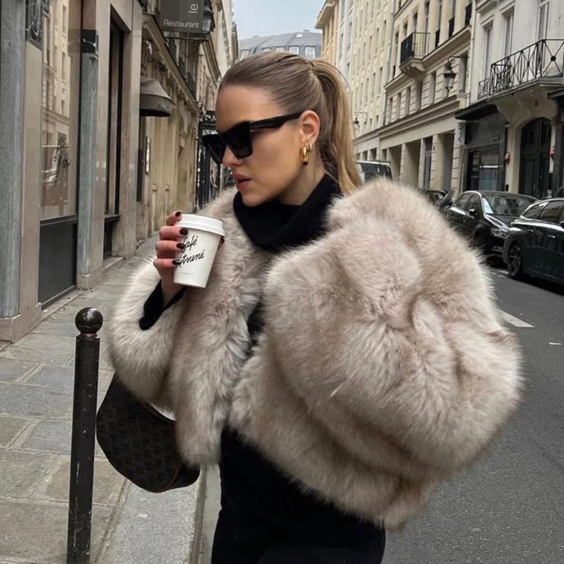 Ikonische Street Fashion Week  – Street Fashion Week Bewertung und Preis